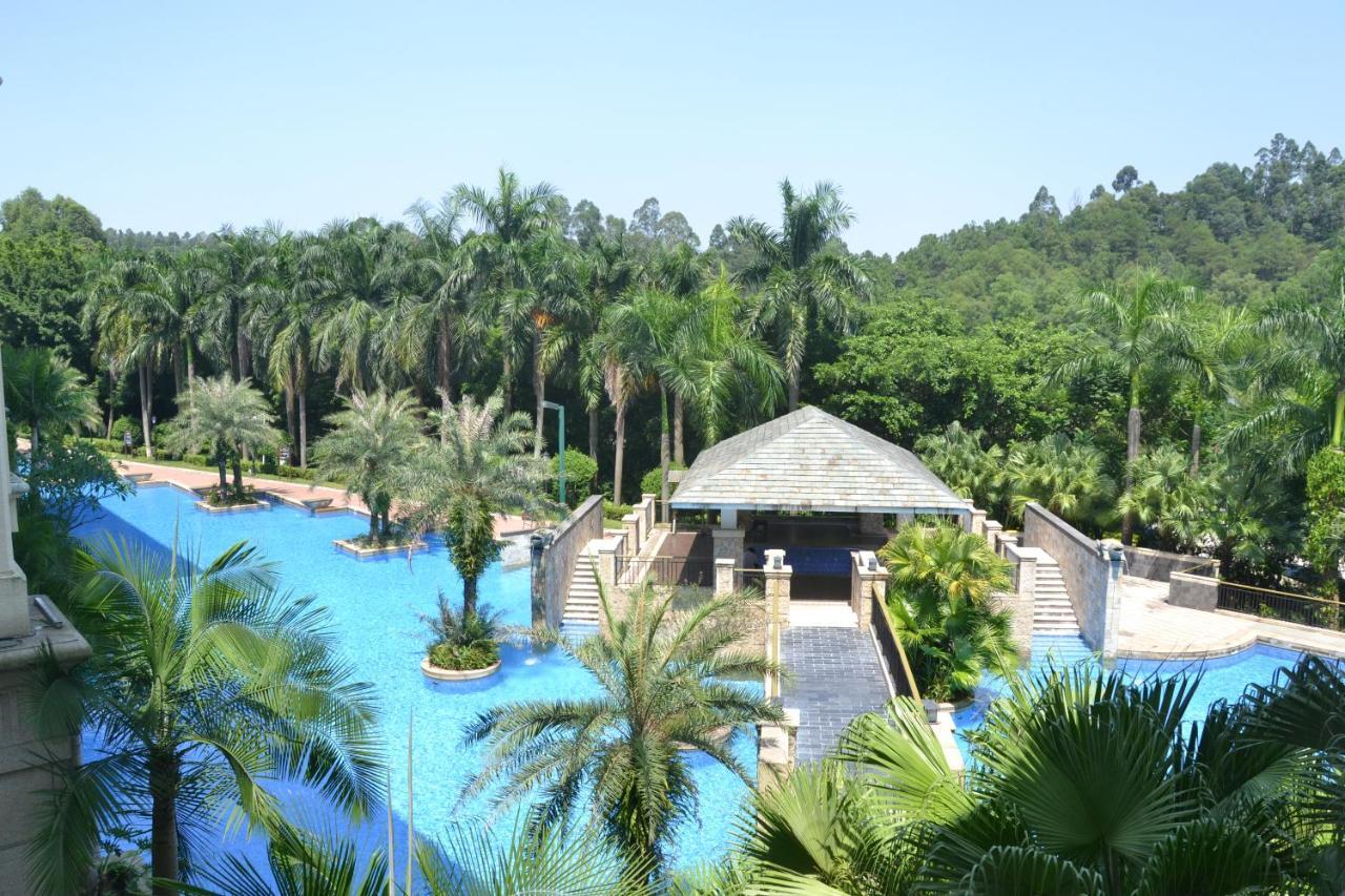 Green Lake Hot Spring Hotel Foshan Bagian luar foto
